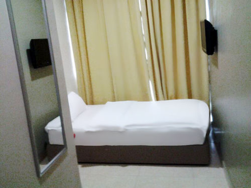 Place2Stay Hotel Малакка Экстерьер фото
